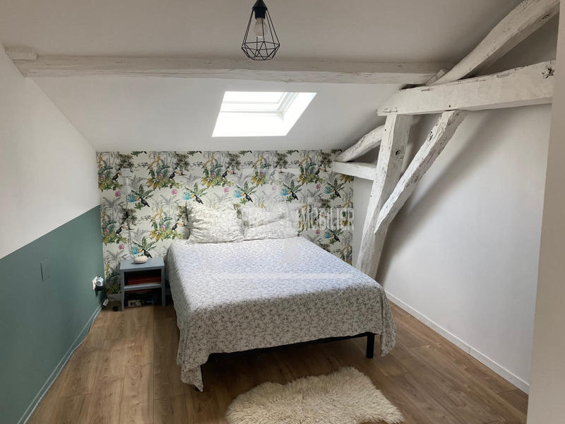 Maison - 298 m² - 9 pièces