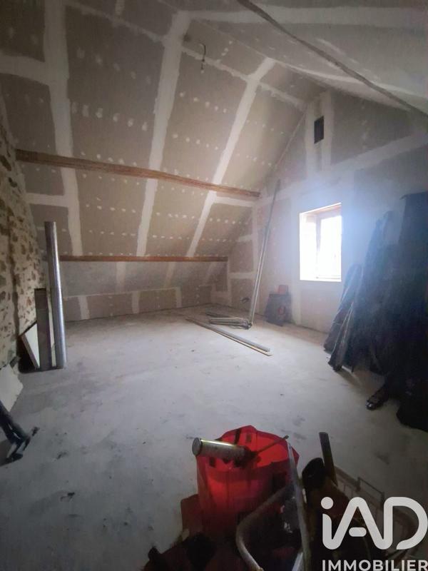 Maison - 250 m² - 5 pièces