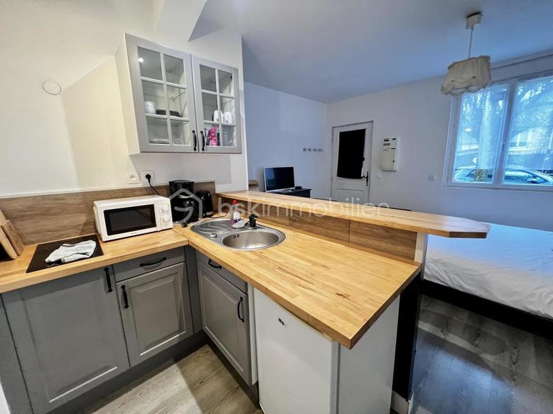 Immeuble - 134 m² - 8 pièces