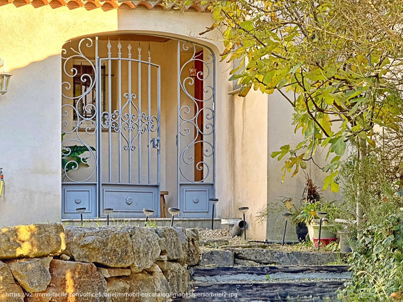 Maison - 174 m² - 7 pièces