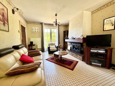 Maison - 82 m² - 4 pièces