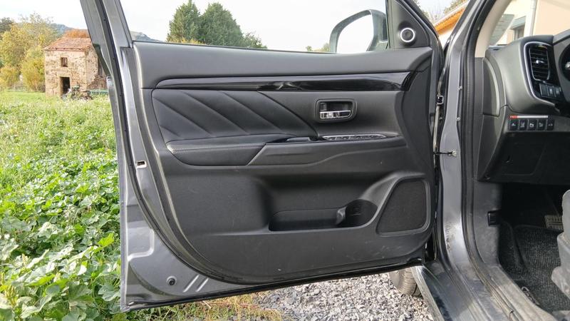 Mitsubishi Outlander III 2.0 Mivec 163 Plug in Hybrid 4wd Bva Instyle - Automatique Toit ouvrant