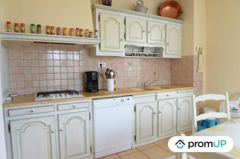 Maison traditionnelle - 140 m² - 5 pièces