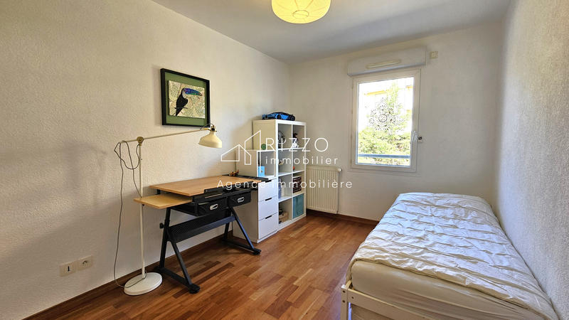 Appartement - 111 m² - 5 pièces