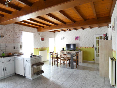 Maison - 168 m² - 6 pièces