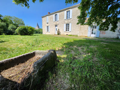 Maison - 186 m² - 6 pièces