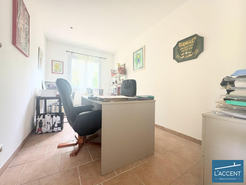 Maison - 143 m² - 4 pièces