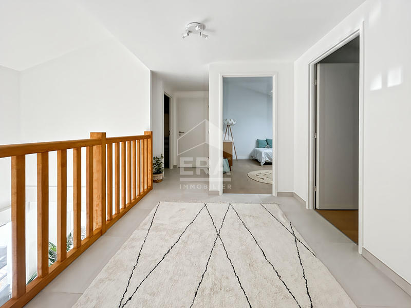 Appartement - 130 m² - 5 pièces