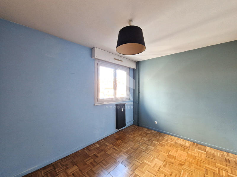 Appartement - 93 m² - 4 pièces