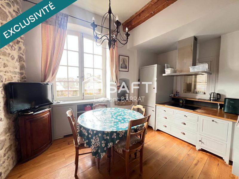 Appartement - 230 m² - 9 pièces