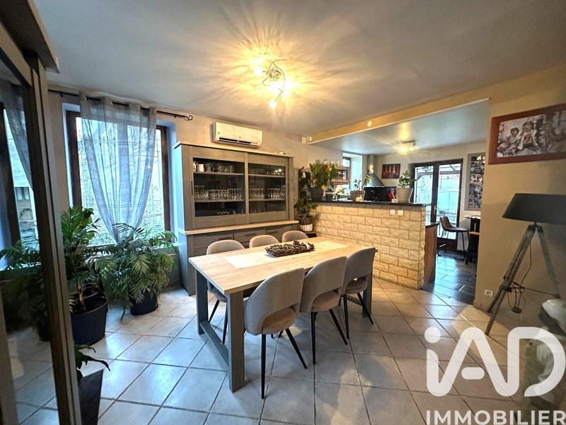 Maison - 139 m² - 5 pièces