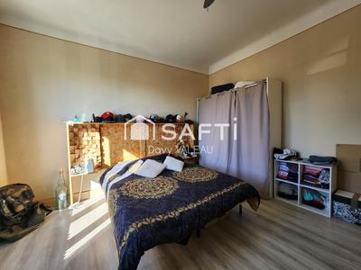 Maison de ville - 200 m² - 9 pièces