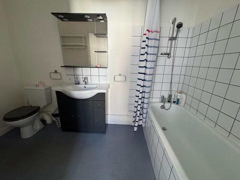 Maison - 139 m² - 6 pièces