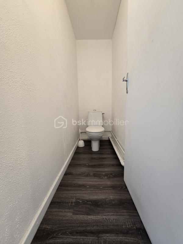 Immeuble - 85 m² - 3 pièces