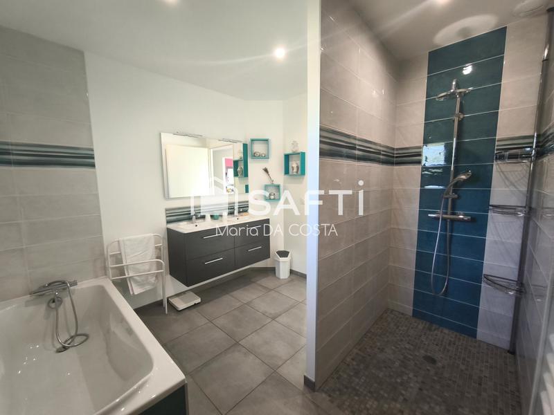 Maison - 102 m² - 4 pièces