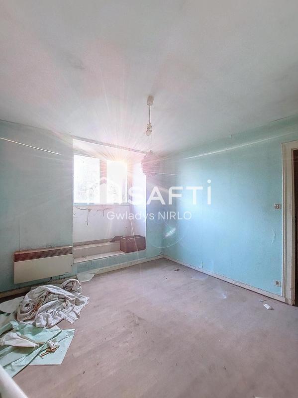 Maison - 180 m² - 4 pièces