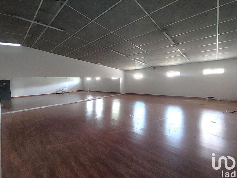 Local commercial - 1 000 m²