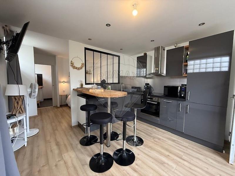 Atelier d'activités - 245 m² - 7 pièces