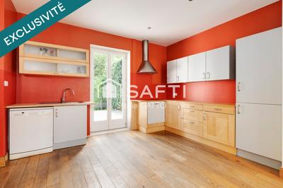 Maison - 122 m² - 5 pièces