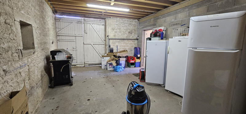 Maison - 210 m² - 9 pièces