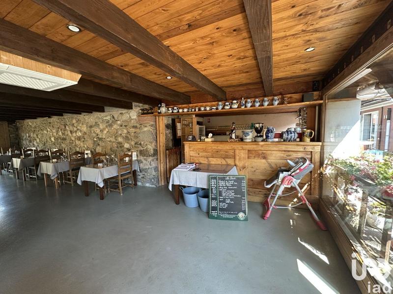 Local commercial - 665 m²