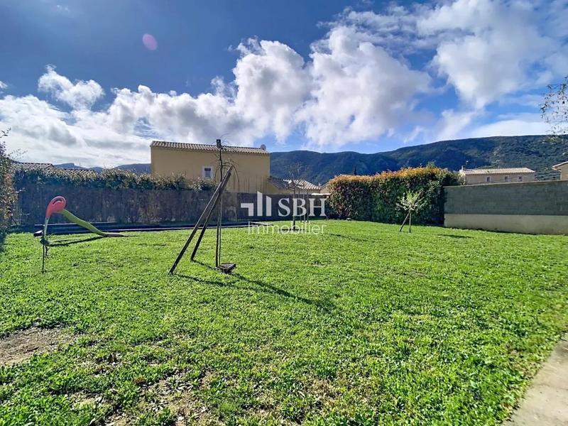 Maison - 125 m² - 6 pièces