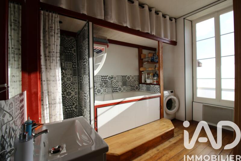 Appartement - 125 m² - 7 pièces