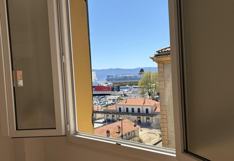 Appartement - 137 m² - 4 pièces