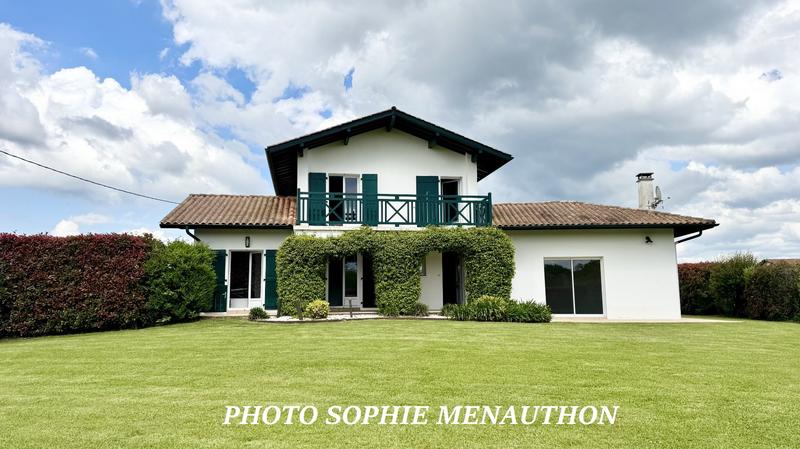 Maison contemporaine - 180 m² - 5 pièces
