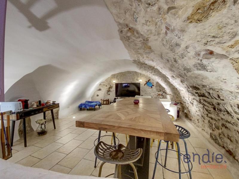 Maison - 95 m² - 4 pièces