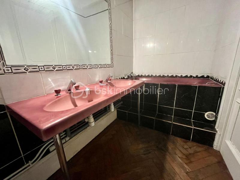 Appartement ancien - 79 m² - 4 pièces