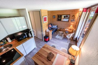 Studio - 24 m² - 1 pièce