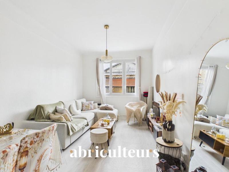 Appartement ancien - 45 m² - 2 pièces