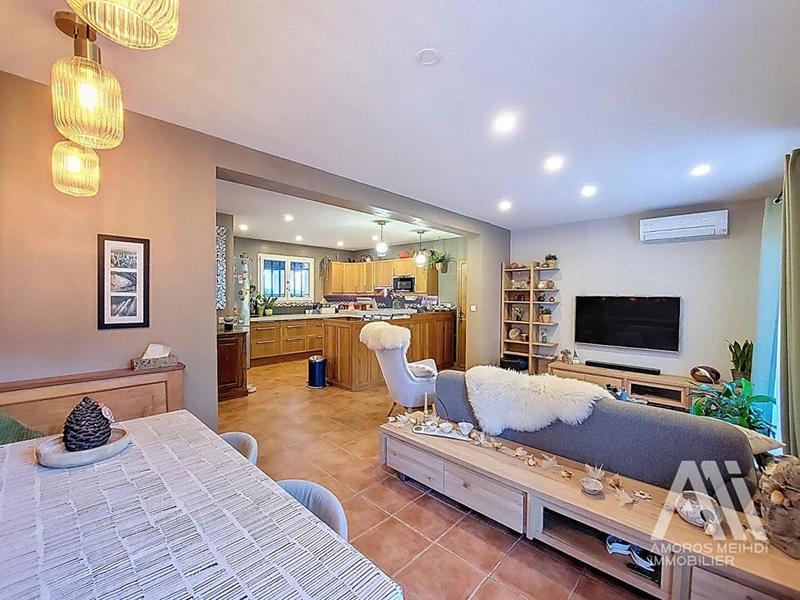 Maison - 110 m² - 5 pièces