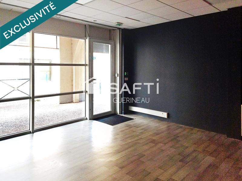 Local commercial - 38 m² - 2 pièces