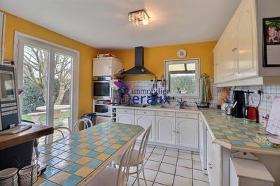 Maison - 151 m² - 7 pièces