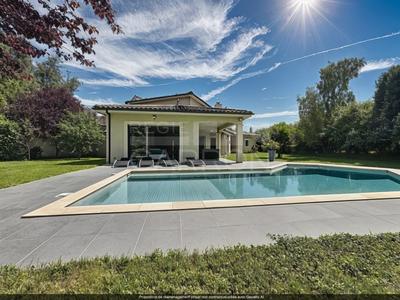 Villa - 177 m² - 6 pièces