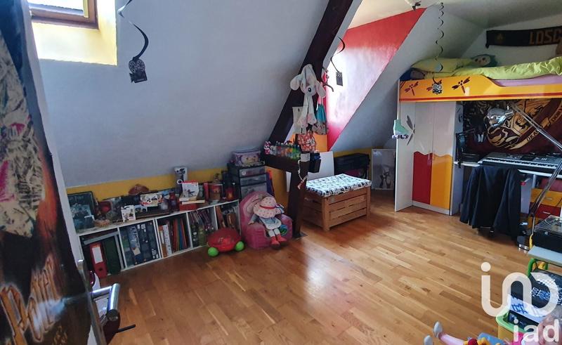 Maison - 147 m² - 8 pièces