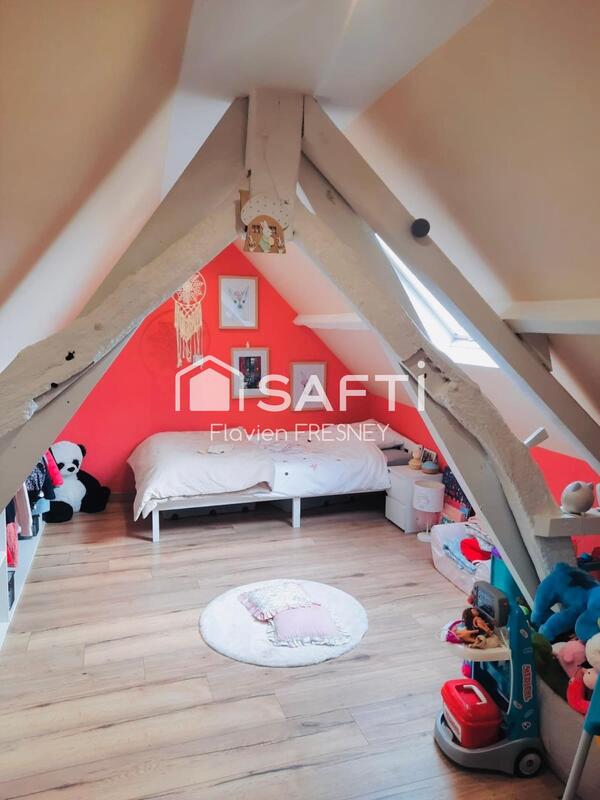 Maison - 82 m² - 5 pièces