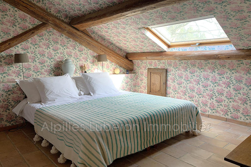 Demeure - 740 m² - 18 pièces