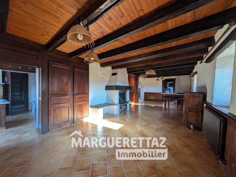 Ferme - 300 m² - 11 pièces