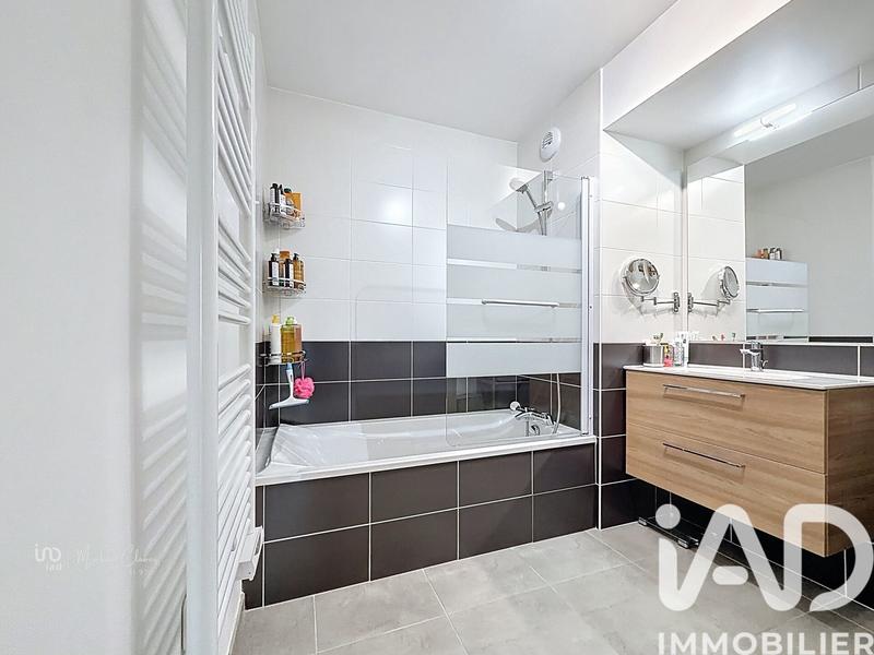 Appartement - 83 m² - 4 pièces