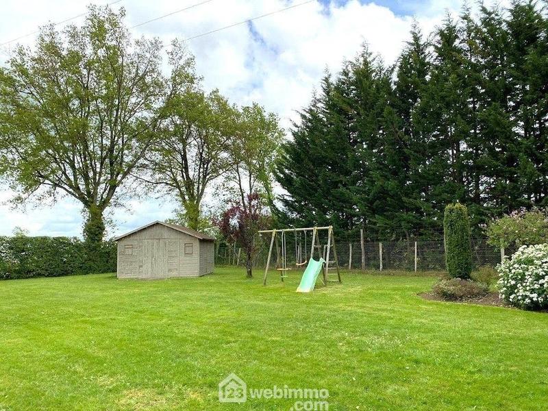 Maison - 140 m² - 6 pièces