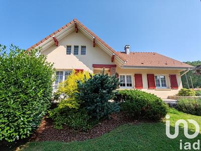 Maison - 93 m² - 4 pièces