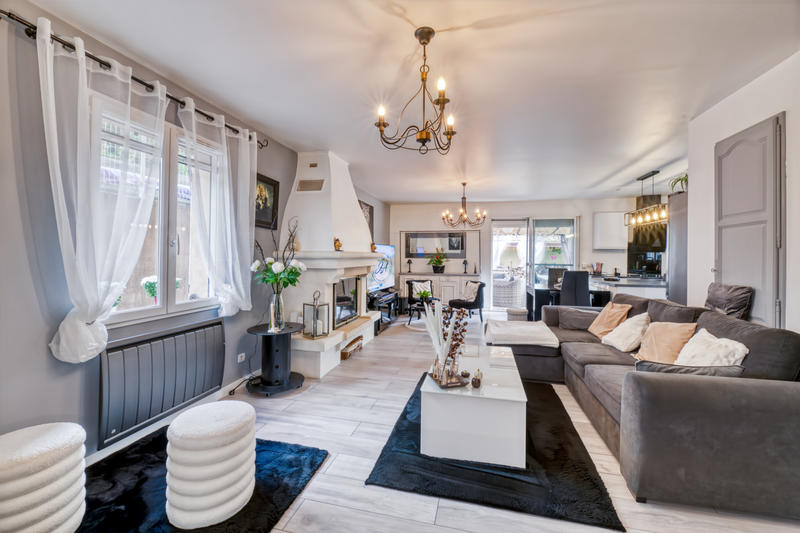 Maison - 106 m² - 4 pièces