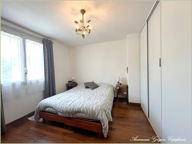 Maison - 194 m² - 5 pièces