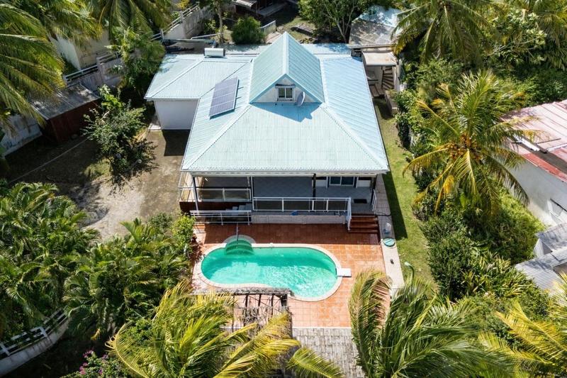 Maison - 108 m² - 4 pièces