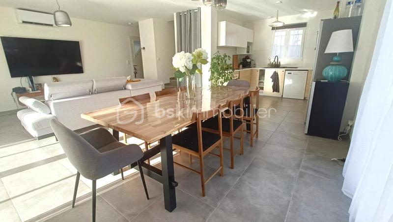 Villa - 93 m² - 4 pièces