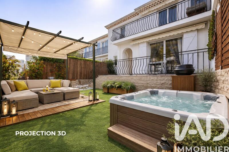 Maison de ville - 92 m² - 4 pièces