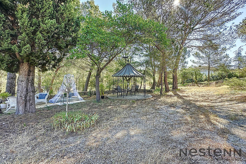 Villa - 158 m² - 6 pièces